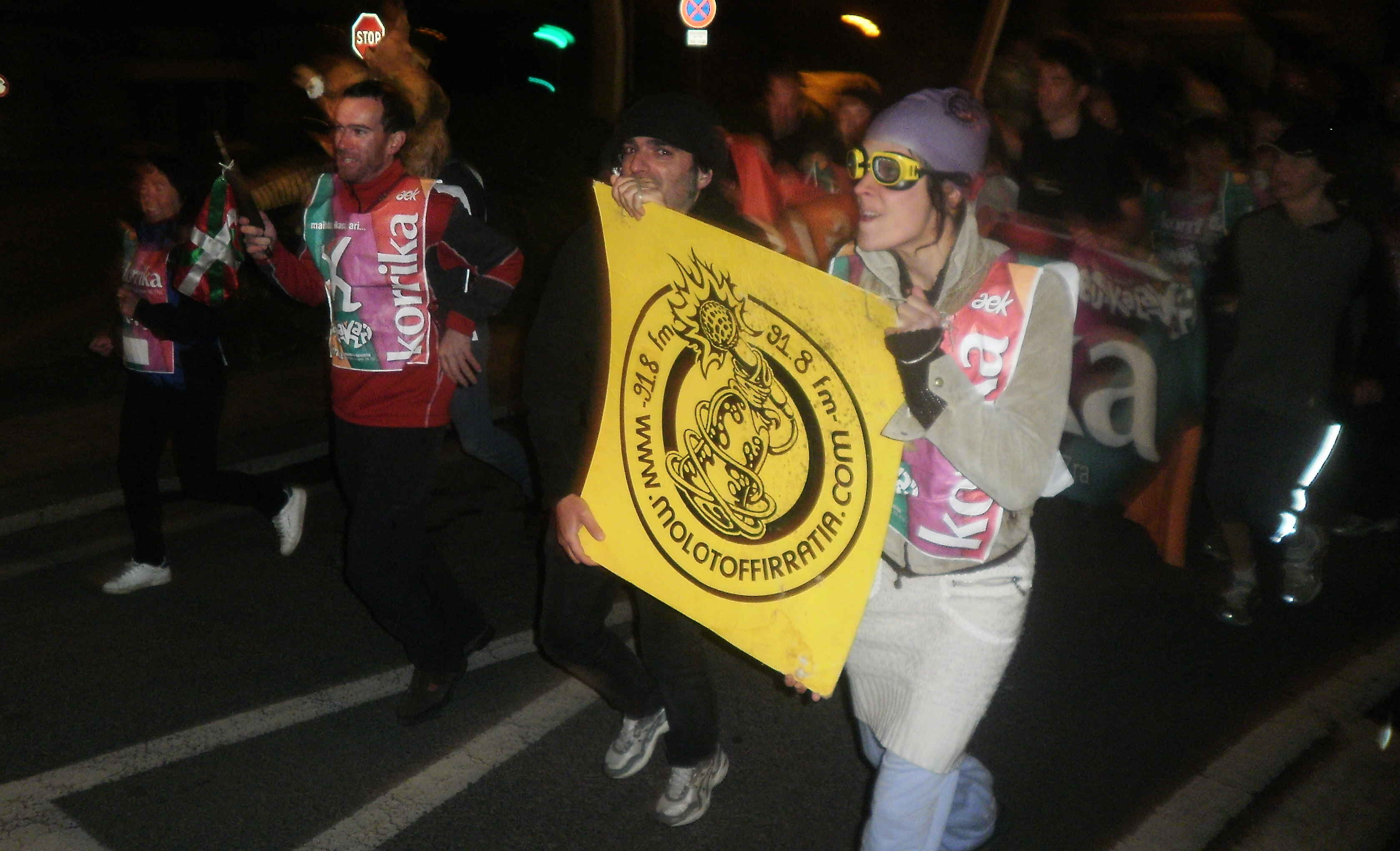 kORRIKA 2011 mOLOTOFF (3).JPG